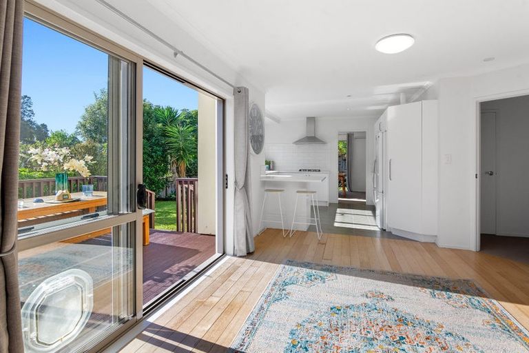 Photo of property in 41 Kristin Lane, Albany, Auckland, 0632