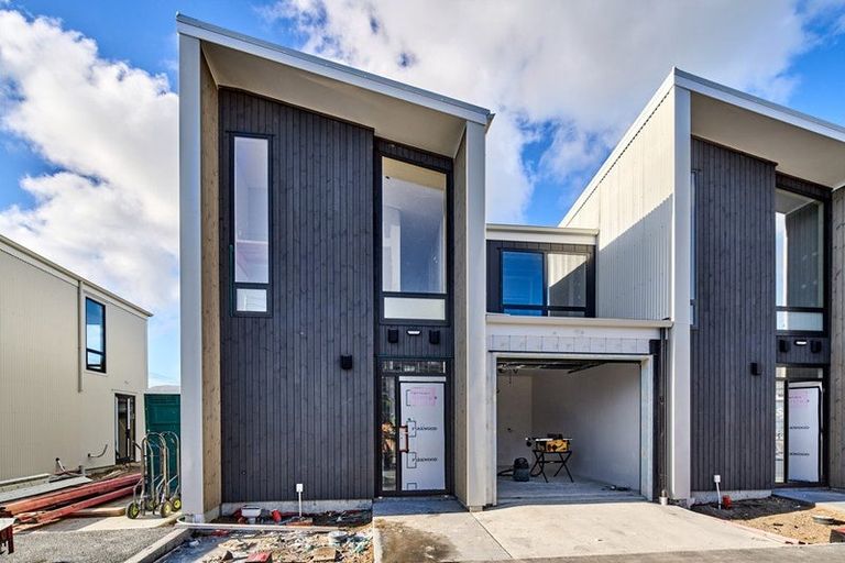 Photo of property in 3 Houhere Street, Paraparaumu, 5032