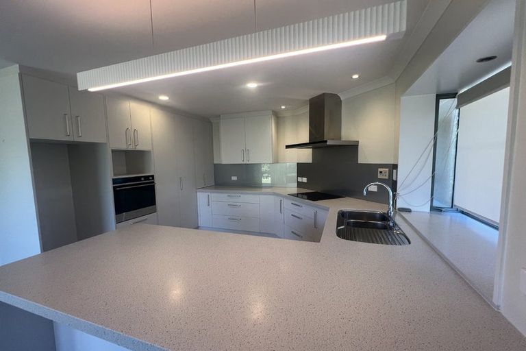 Photo of property in 3 Dunmurry Place, Casebrook, Christchurch, 8051