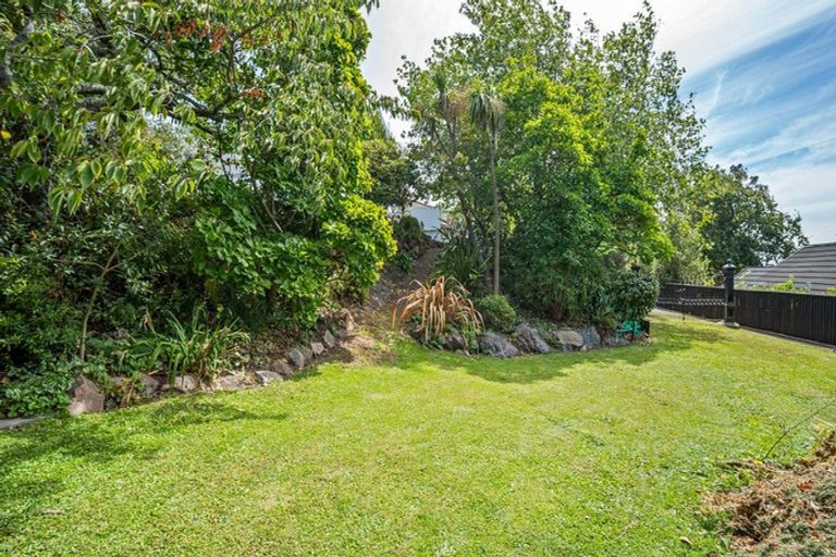 Photo of property in 5 Macmillan Avenue, Cashmere, Christchurch, 8022
