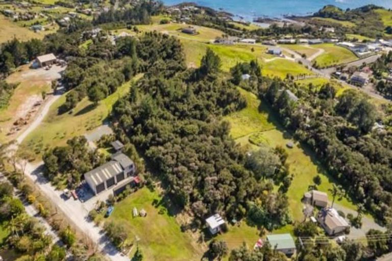Photo of property in 123c Cable Bay Block Road, Cable Bay, 0420