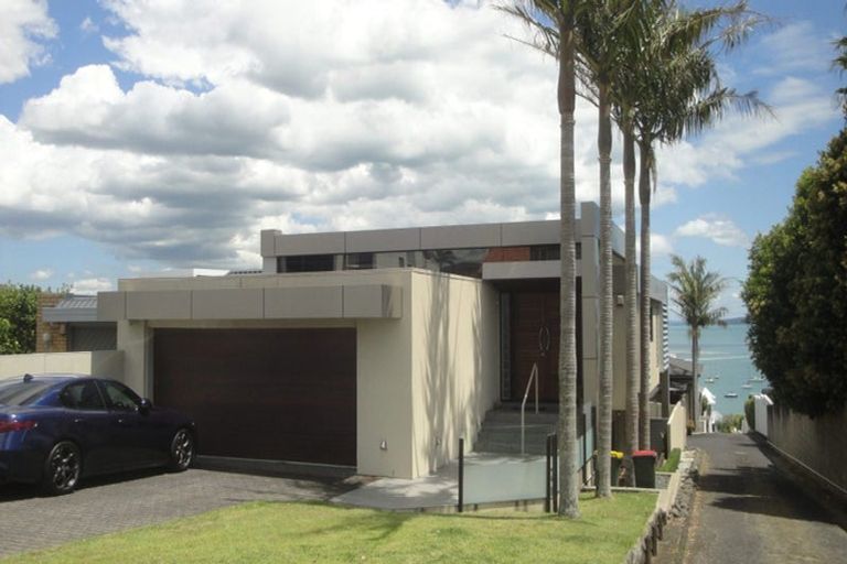 Photo of property in 1/15a Takutai Avenue, Bucklands Beach, Auckland, 2012