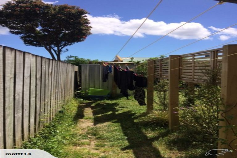 Photo of property in 20 Scarborough Terrace, Mount Victoria, Wellington, 6011