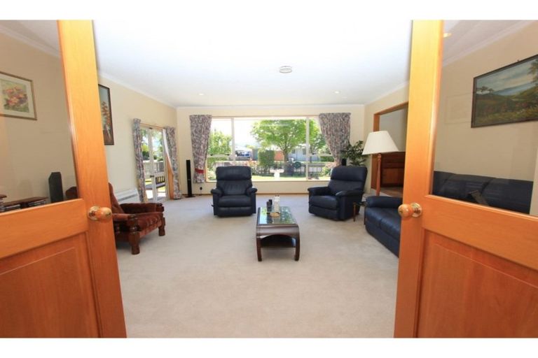 Photo of property in 33 Karina Crescent, Redwoodtown, Blenheim, 7201