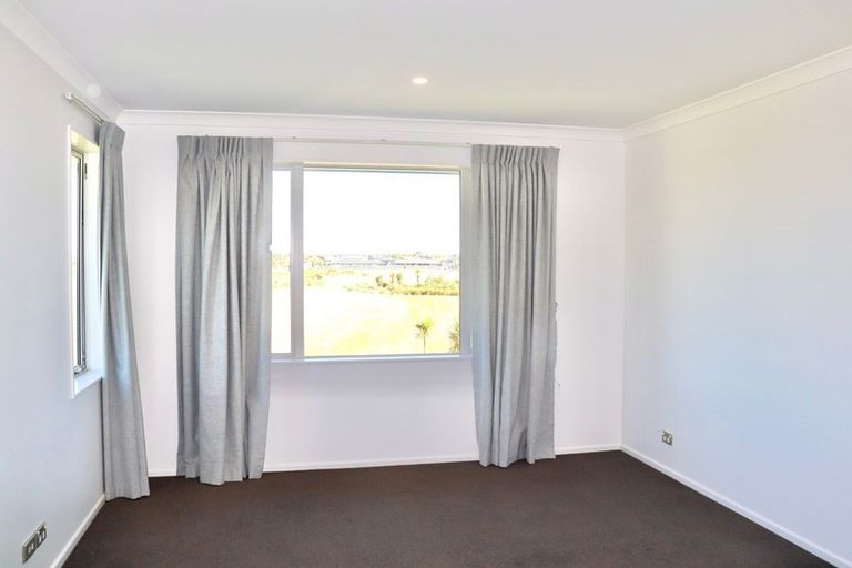 Photo of property in 22 Asheridge Place, Wigram, Christchurch, 8025