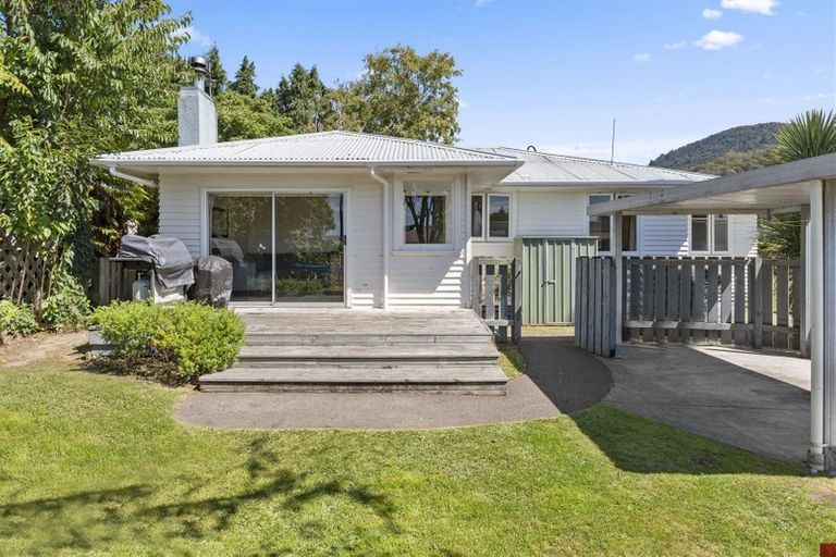 Photo of property in 22 Tui Road, Western Heights, Rotorua, 3015