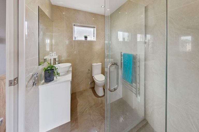 Photo of property in 8 Coolaghy Drive, Flat Bush, Auckland, 2019