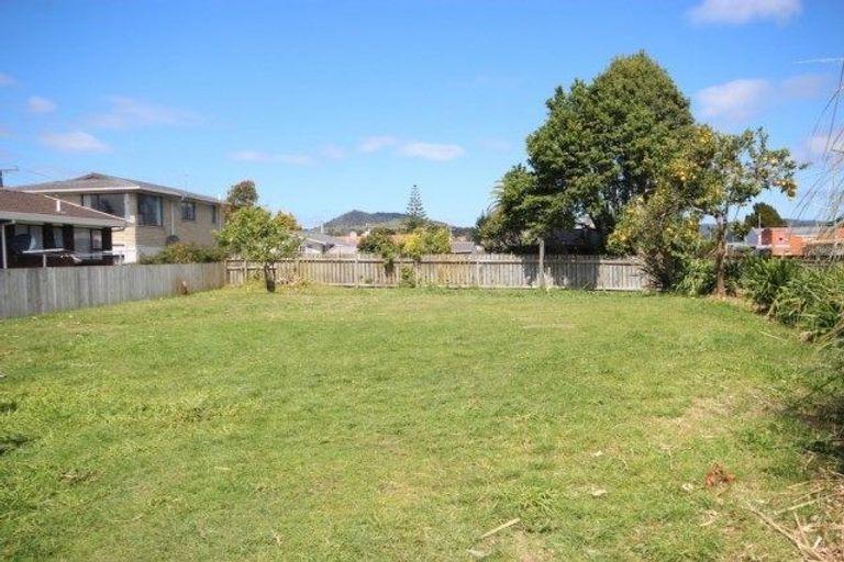 Photo of property in 2 Bell Crossing Street, Huntly, 3700