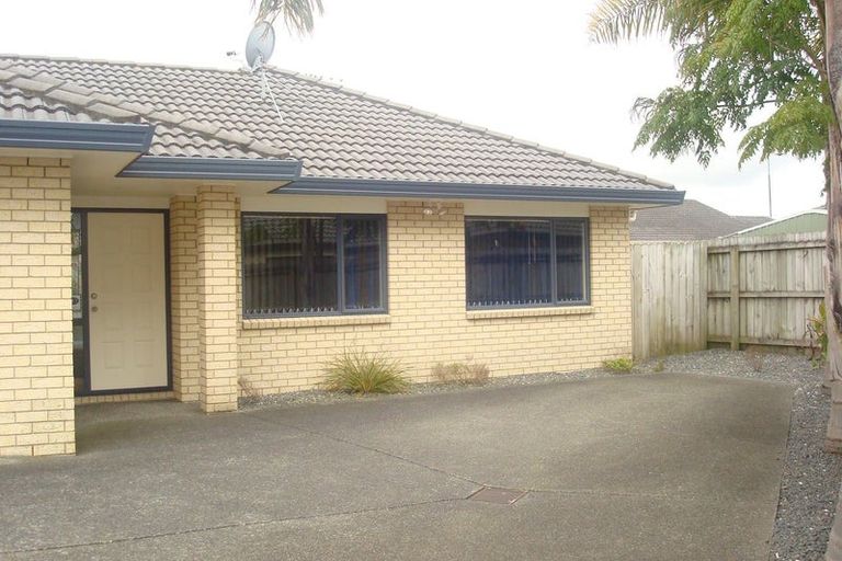 Photo of property in 7 Ardkeen Place, East Tamaki, Auckland, 2016