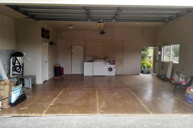 Photo of property in 245 Paremoremo Road, Lucas Heights, Auckland, 0632