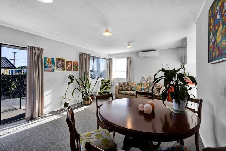 Photo of property in 1/12 Darnell Street, Fitzroy, New Plymouth, 4312