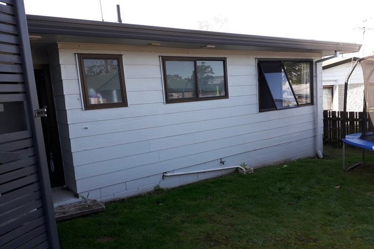 Photo of property in 7 Pokapu Place, Bethlehem, Tauranga, 3110