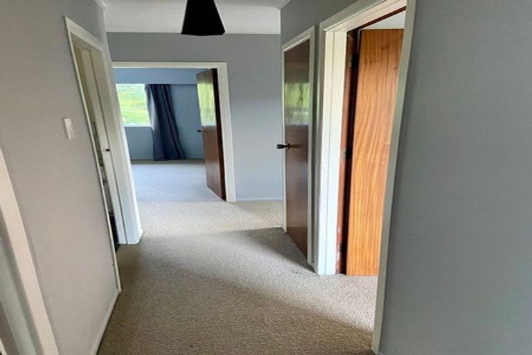 Photo of property in 20 Wilfred Street, Tawa, Wellington, 5028