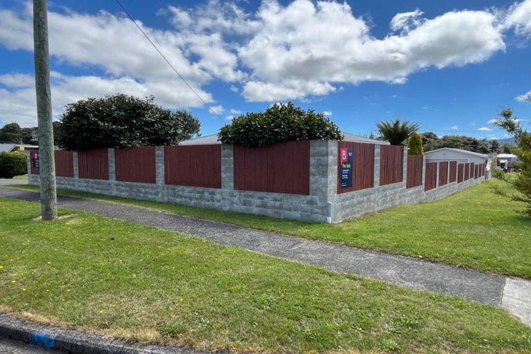 Photo of property in 16 Moore Street, Ohakune, 4625