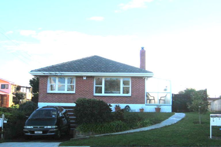 Photo of property in 1/12 Miles Avenue, Papatoetoe, Auckland, 2025