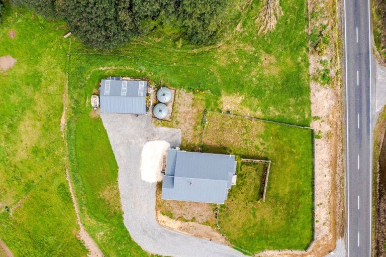 Photo of property in 403 Opunake Road, Cardiff, Stratford, 4391