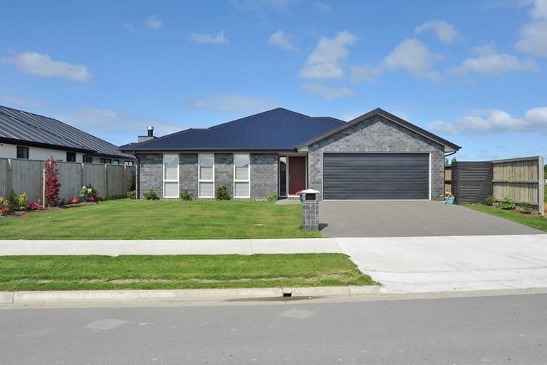 Photo of property in 8 Silverstream Boulevard, Kaiapoi, 7630