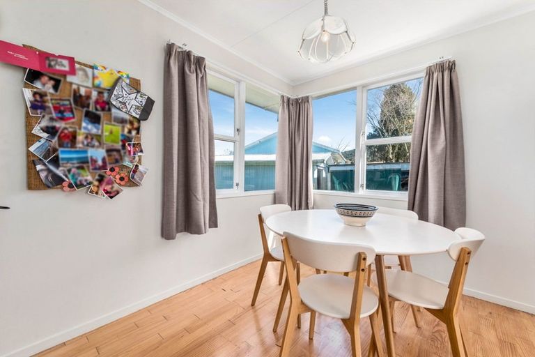 Photo of property in 9 Opal Place, Pukehangi, Rotorua, 3015