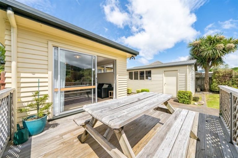 Photo of property in 32 Mcleod Street, Elderslea, Upper Hutt, 5018