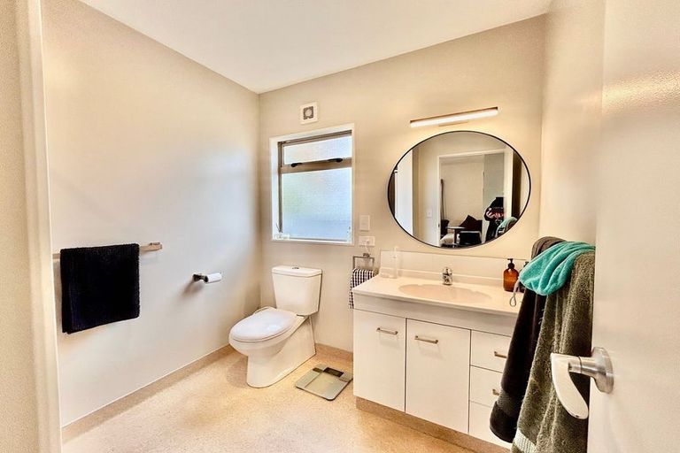 Photo of property in 45 Bedford Road, Marewa, Napier, 4110