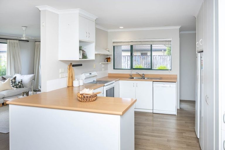 Photo of property in 7 Grasmere Court, Huntington, Hamilton, 3210