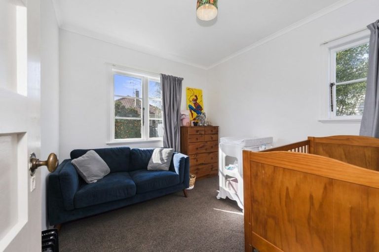 Photo of property in 4 Casey Avenue, Fairfield, Hamilton, 3214