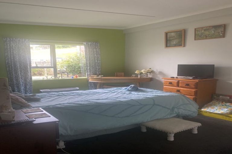 Photo of property in 389 Grays Road, Pauatahanui, Porirua, 5381