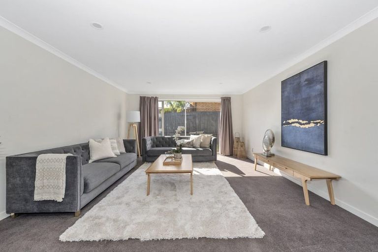 Photo of property in 42 Somerton Drive, Huntington, Hamilton, 3210