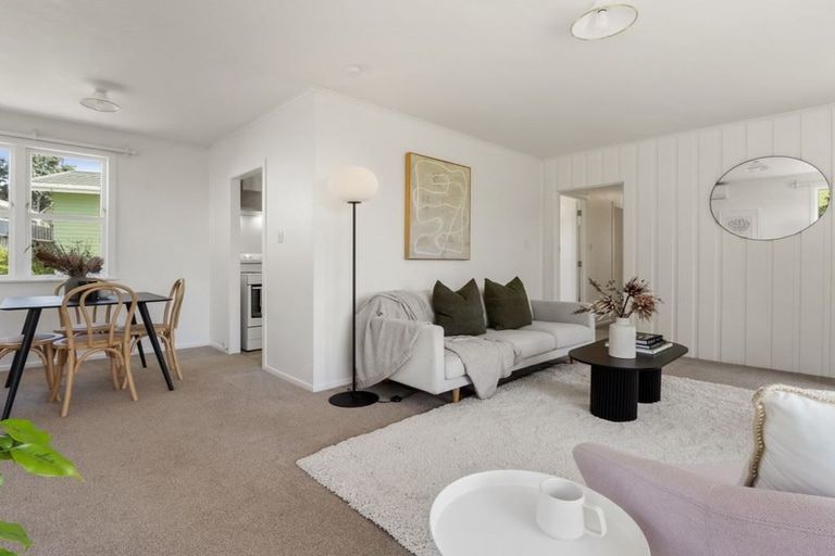 Photo of property in 1/94 Archers Road, Glenfield, Auckland, 0629