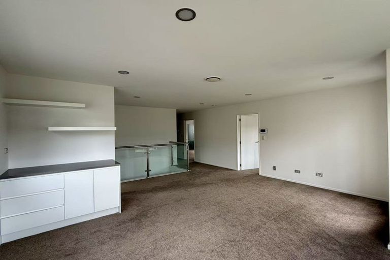 Photo of property in 150 Smales Road, East Tamaki, Auckland, 2013