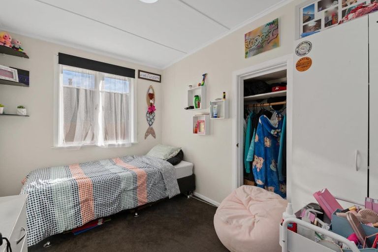 Photo of property in 15 Isobel Street, Fairy Springs, Rotorua, 3015