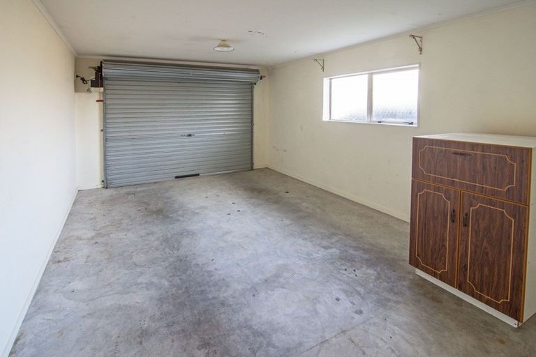 Photo of property in 6 Hogg Crescent, Masterton, 5810