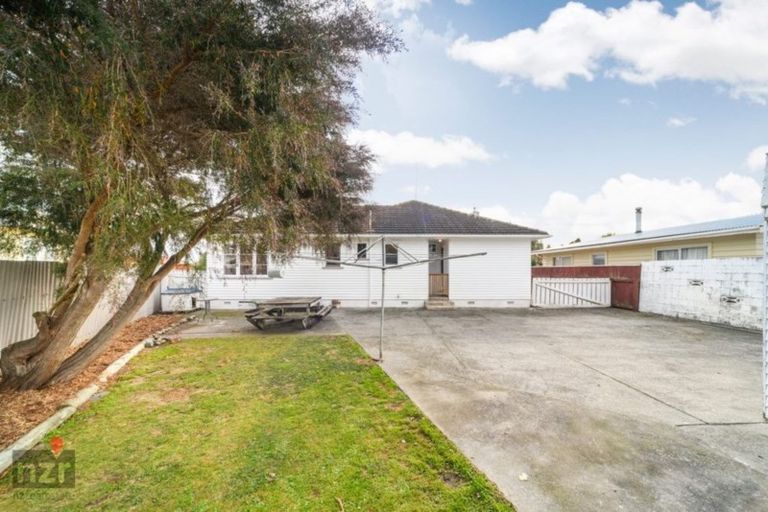 Photo of property in 5 Churchill Avenue, Feilding, 4702