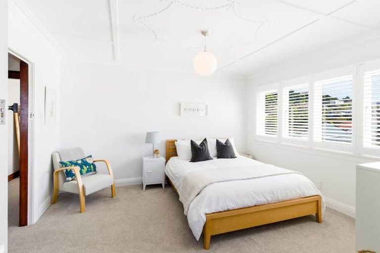 Photo of property in 17 Wycolla Avenue, Saint Clair, Dunedin, 9012