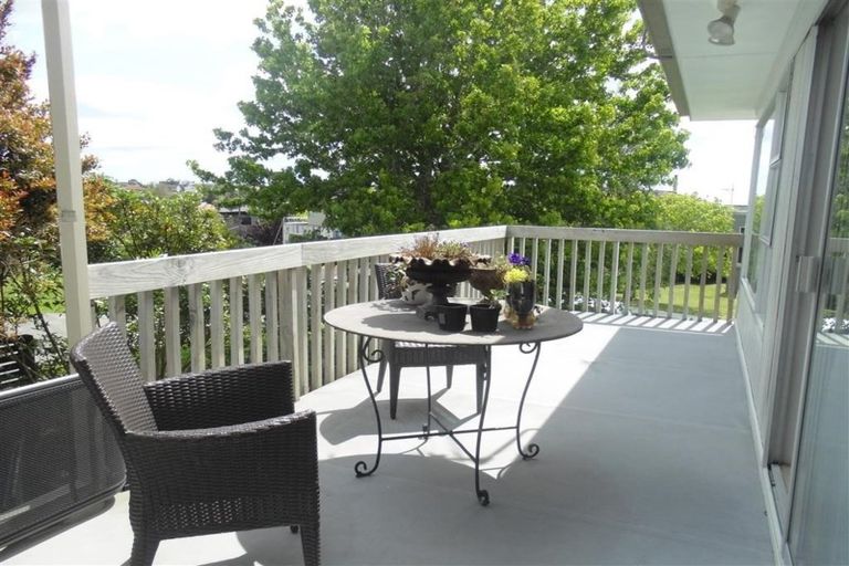 Photo of property in 5 Kilduff Place, Mairangi Bay, Auckland, 0630