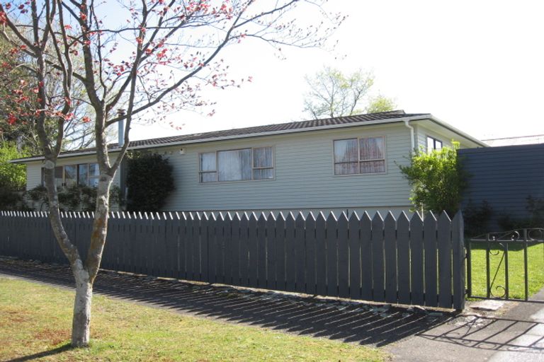 Photo of property in 31 Rangipoia Place, Turangi, 3334