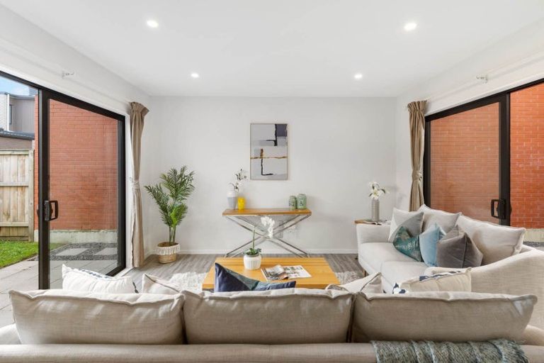 Photo of property in 7c Mcquoids Road, Flat Bush, Auckland, 2019