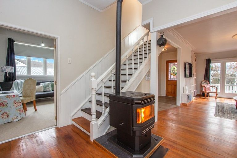 Photo of property in 4 Walnut Place, Owhata, Rotorua, 3010