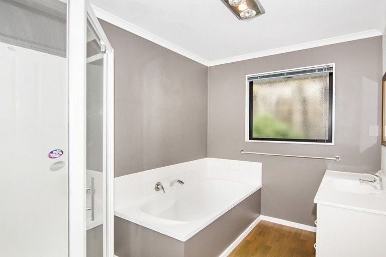 Photo of property in 35 Saint Lawrence Street, Toi Toi, Nelson, 7010