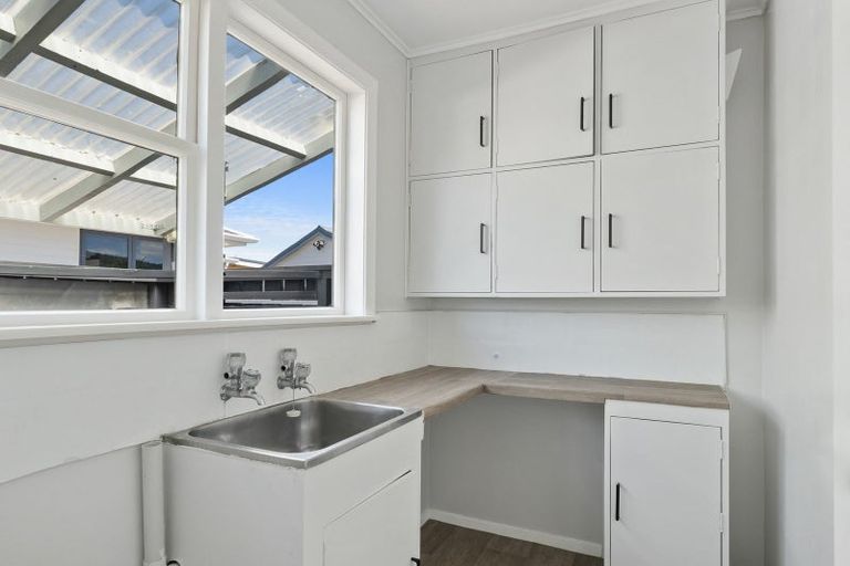 Photo of property in 48 Fraser Crescent, Elderslea, Upper Hutt, 5018