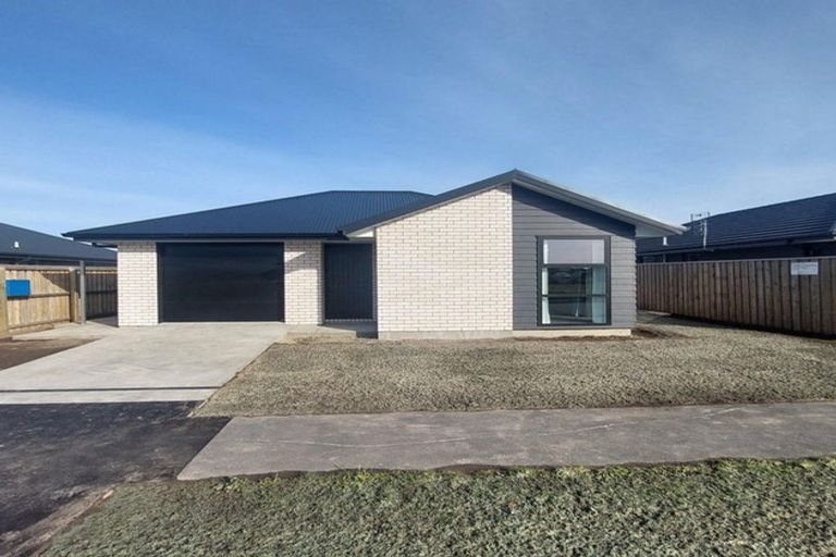 Photo of property in 88 Broadway Parade, Rolleston, 7615