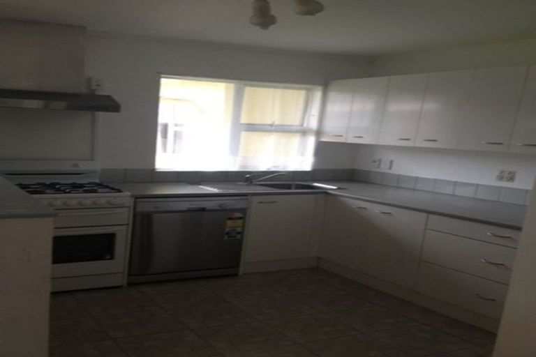 Photo of property in 9/11 Trafalgar Street, Johnsonville, Wellington, 6037