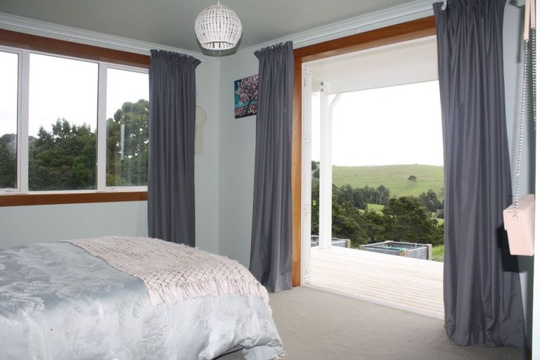 Photo of property in 169 Te Toiroa Road, Ngunguru, Whangarei, 0173