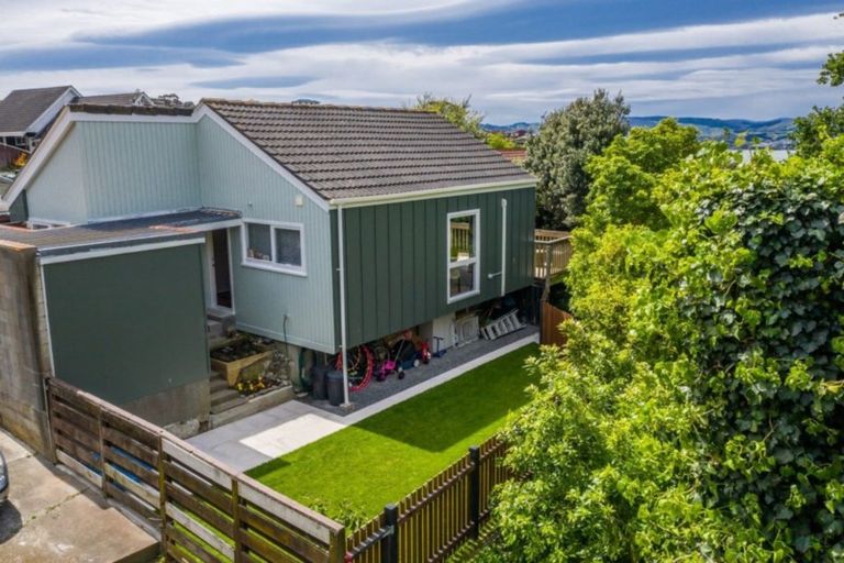 Photo of property in 10b Penryn Drive, Camborne, Porirua, 5026