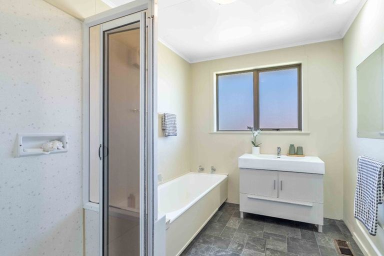 Photo of property in 23 Vera Street, Gore, 9710