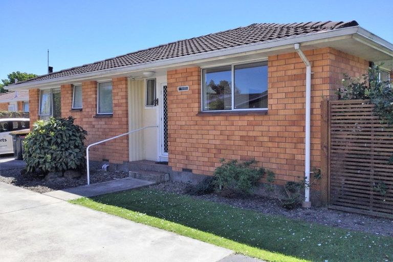 Photo of property in 1/26a Heaphy Place, Casebrook, Christchurch, 8051