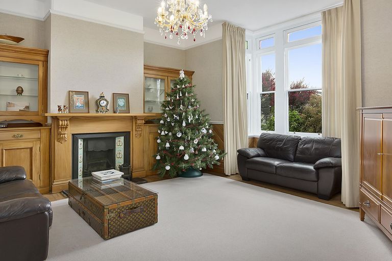 Photo of property in 77 Hawthorn Avenue, Mornington, Dunedin, 9011