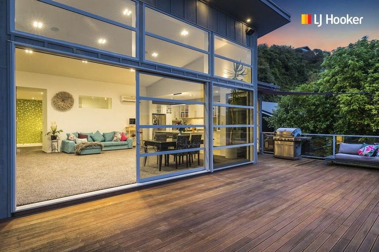 Photo of property in 8a Doon Street, Vauxhall, Dunedin, 9013