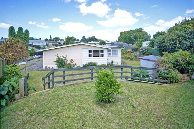 Photo of property in 15 Valley Road, Te Puke, 3119