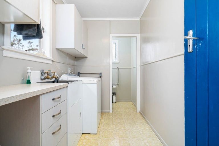 Photo of property in 43 Pah Road, Onerahi, Whangarei, 0110